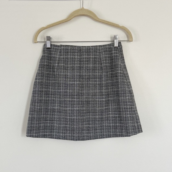 Aritzia Sunday Best Yuri Button Up Plaid Mini Skirt Size 0 - Picture 3 of 3